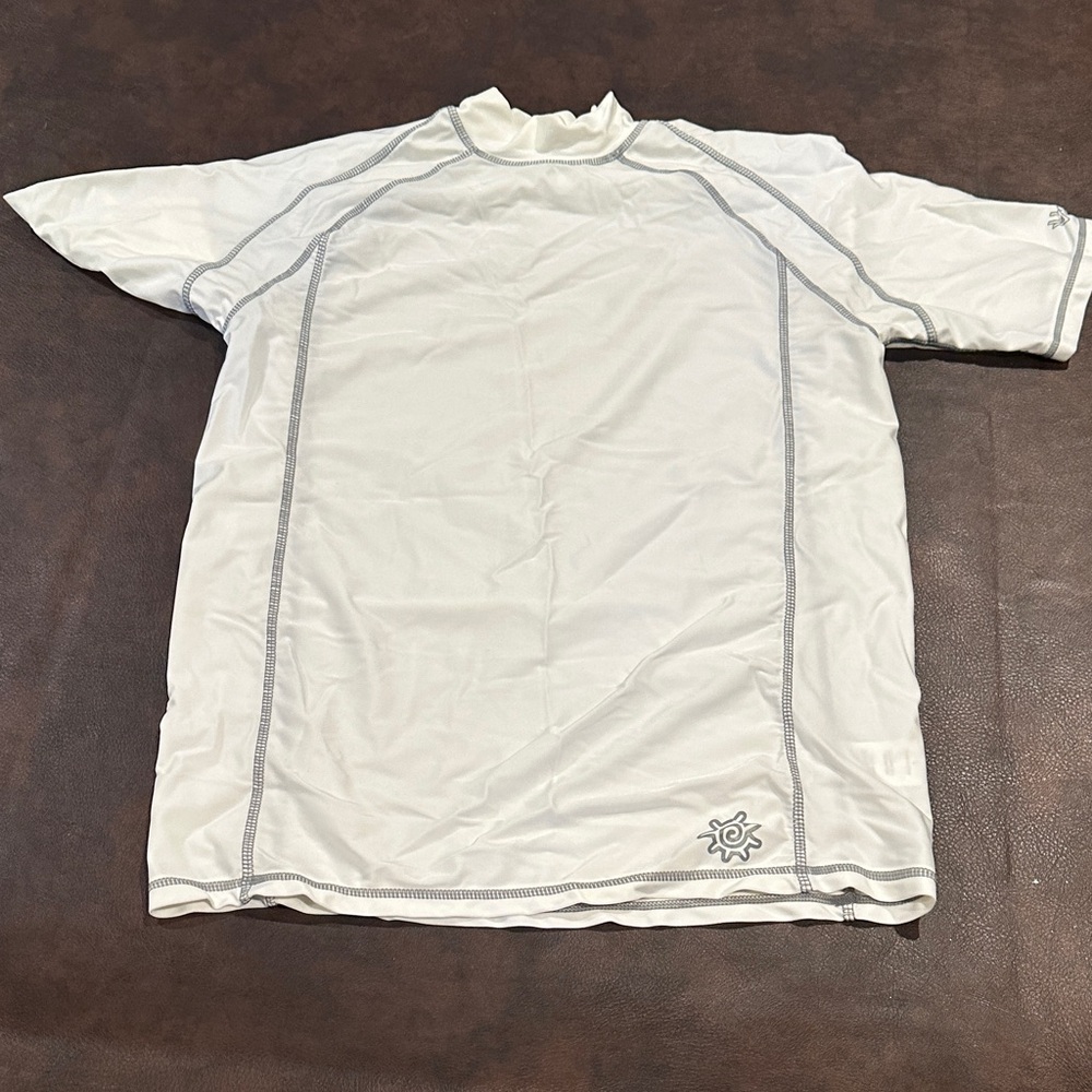 White Short Sleeve Rash Guard